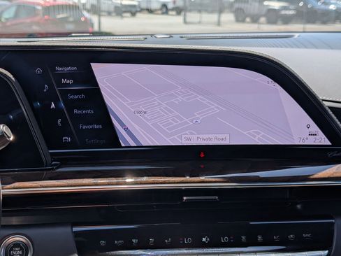Certified 2023 Cadillac Escalade ESV Sport Platinum AWD/4WD image 22