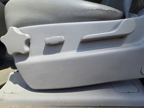 Used 2014 Chevrolet Tahoe LT RWD image 20