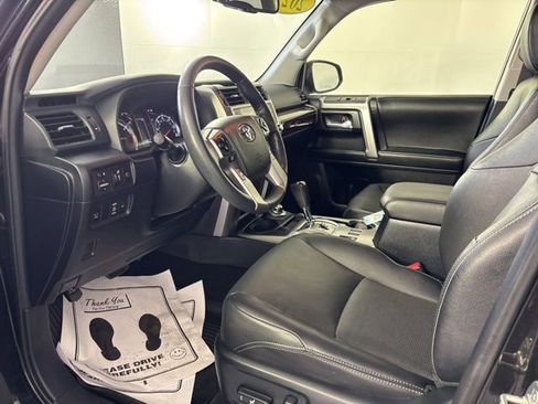 Used 2023 Toyota 4Runner Limited AWD/4WD image 2