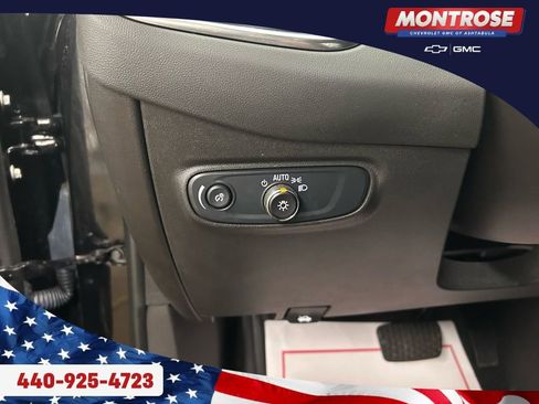 Used 2024 Chevrolet Equinox LT image 11