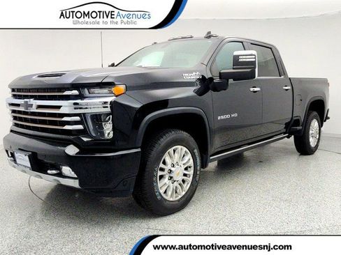 Used 2023 Chevrolet Silverado 2500 High Country image 1