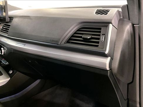 Used 2020 Audi Q5 2.0T Premium image 16