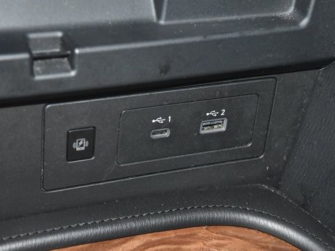 Used 2022 Nissan Armada SL image 18