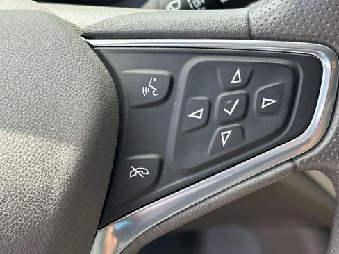 Used 2023 Chevrolet Malibu LT FWD image 20