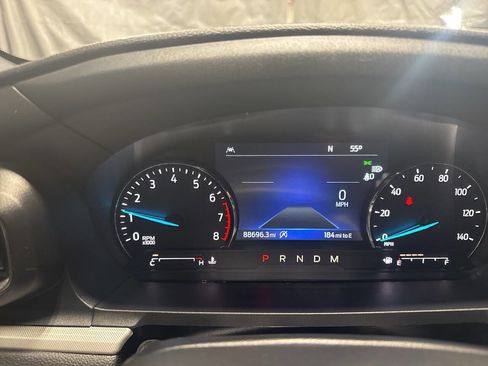 Used 2020 Ford Explorer XLT w/ Equipment Group 202A AWD/4WD image 20