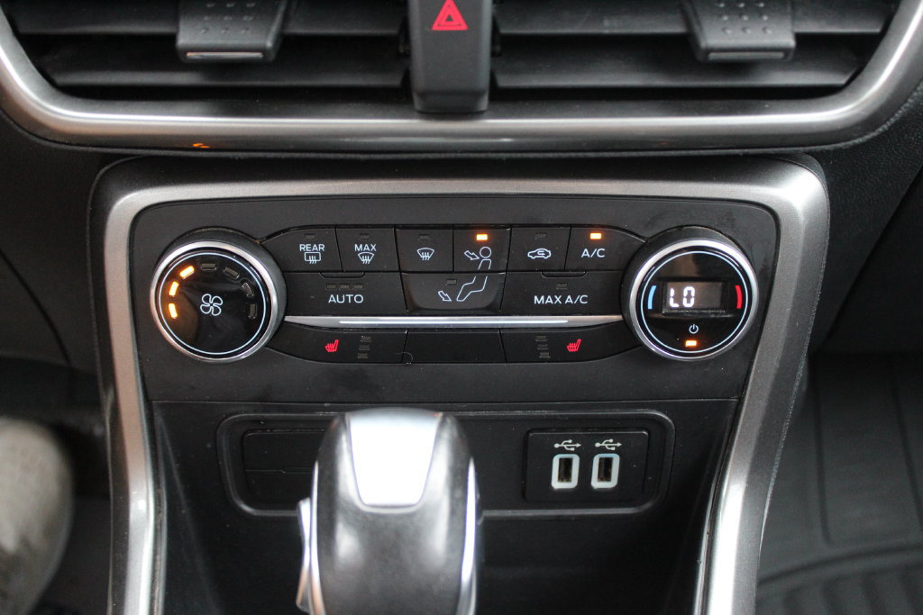 Used 2018 Ford EcoSport SE FWD image 26