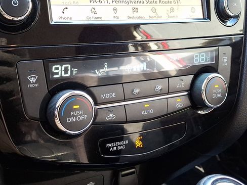 Certified 2019 Nissan Rogue Sport SV w/ Technology Package image 16