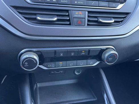 Used 2024 Nissan Altima 2.5 SR image 28