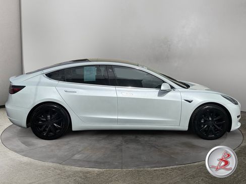 Used 2018 Tesla Model 3 Long Range AWD/4WD image 8