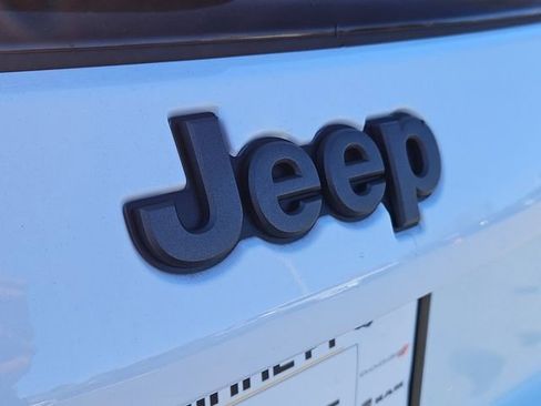 New 2026 Jeep Compass Latitude image 26