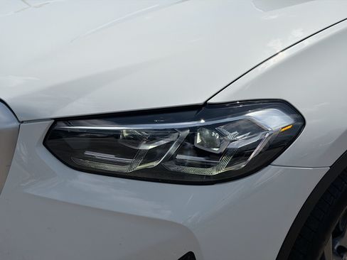 Used 2023 BMW X3 sDrive30i w/ Premium Package w/ZPA RWD image 9
