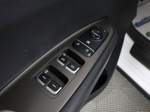 Used 2019 Kia Optima S FWD image 30