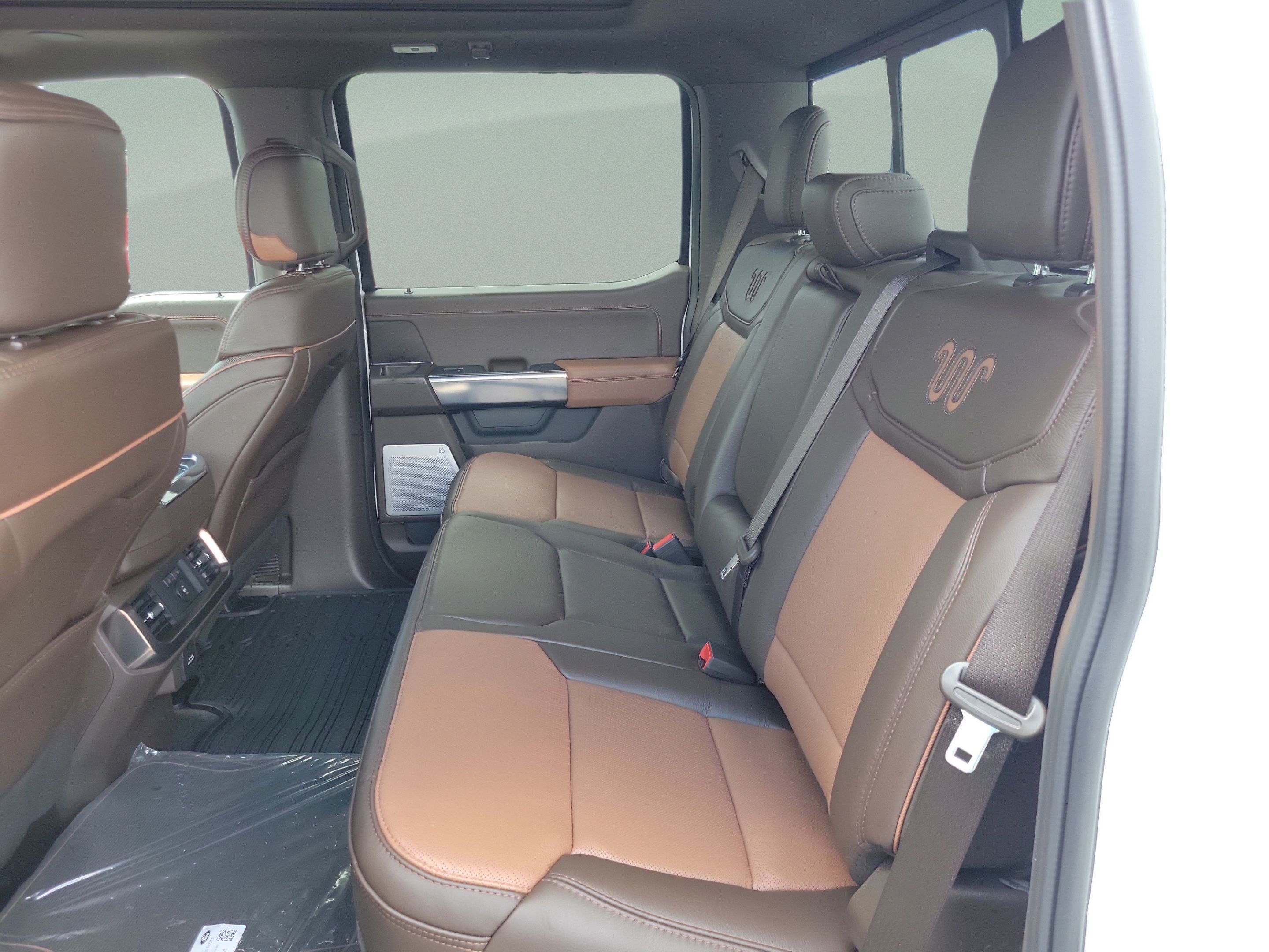 New 2026 Ford F150 King Ranch w/ Equipment Group 601A High AWD/4WD image 13