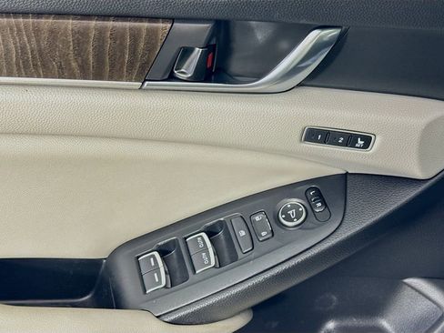 Used 2019 Honda Accord EX-L image 21