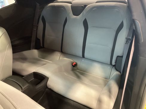 Used 2017 Chevrolet Camaro SS RWD image 23