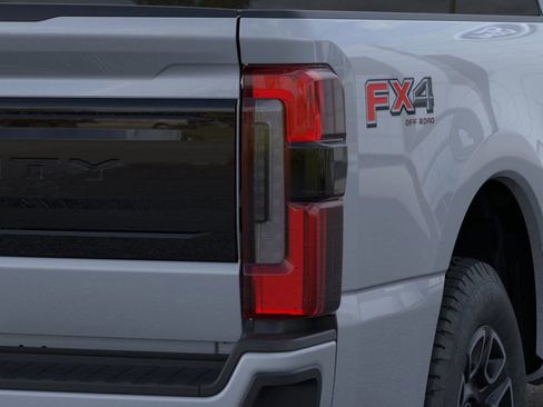 New 2025 Ford F350 Platinum image 21