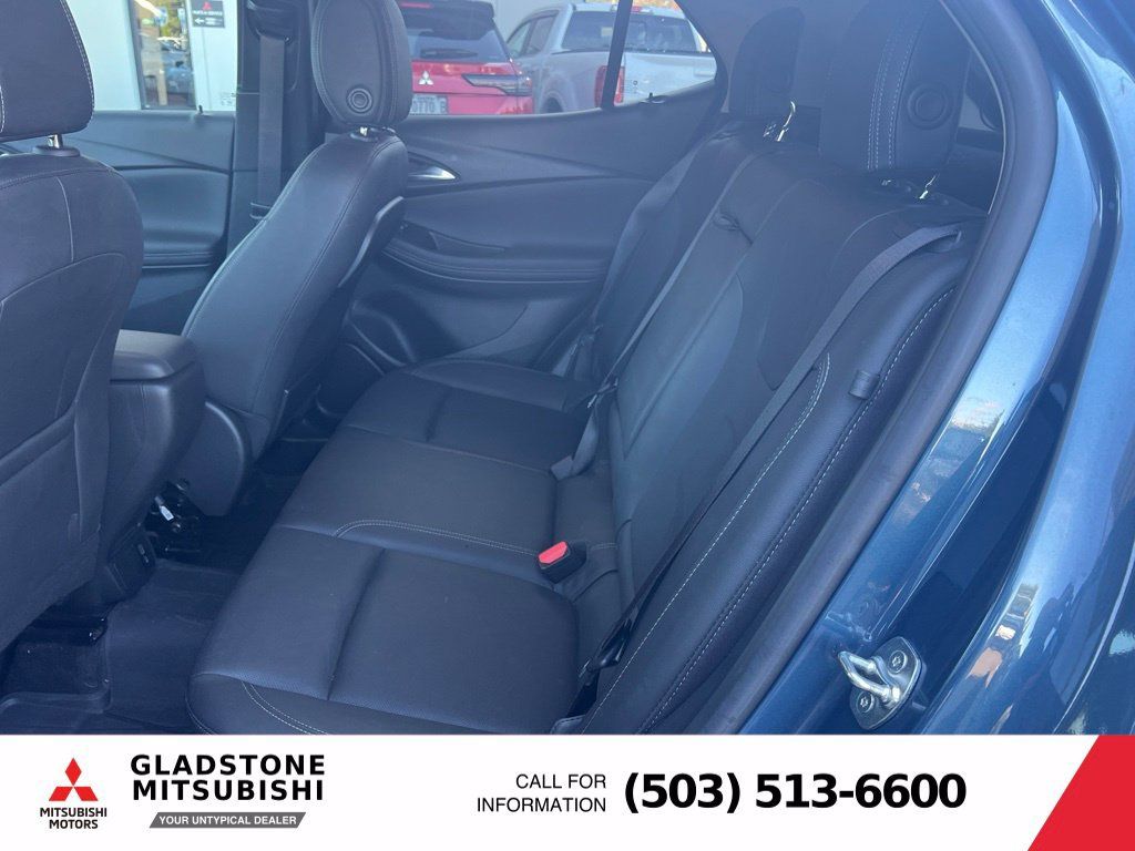 Used 2024 Buick Encore GX Sport Touring w/ Comfort Package AWD/4WD image 8