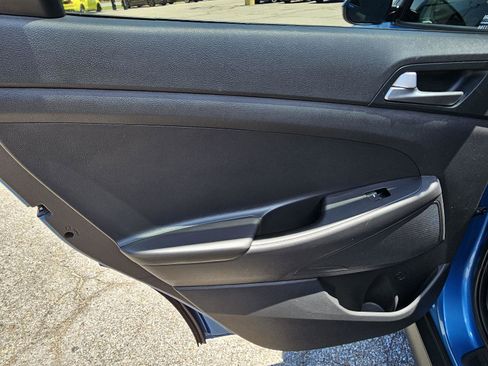 Used 2020 Hyundai Tucson SE w/ Cargo Package image 30