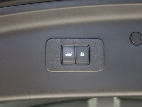 Used 2023 Nissan Armada Platinum AWD/4WD image 49