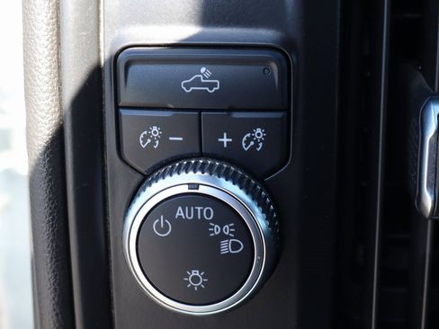 Used 2022 GMC Sierra 3500 Pro w/ Convenience Package image 20