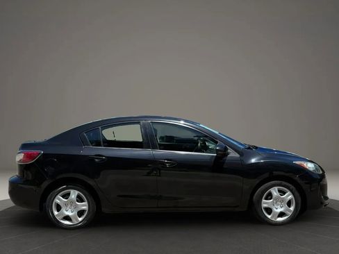 Used 2013 MAZDA MAZDA3 i Sport FWD image 5