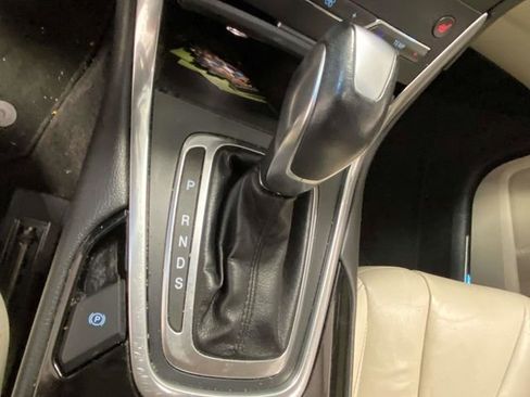 Used 2017 Ford Edge Titanium w/ Technology Package image 17