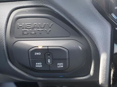 New 2026 RAM 2500 Tradesman AWD/4WD image 18