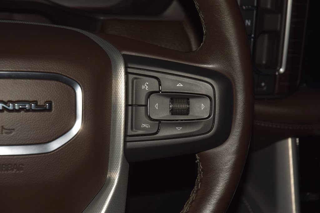 Used 2022 GMC Yukon Denali AWD/4WD image 40