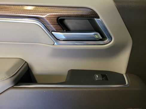 Used 2022 Chevrolet Silverado 1500 RST w/ Convenience Package II image 25