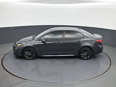 Used 2024 Toyota Corolla SE FWD image 32
