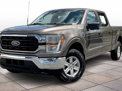 Certified 2022 Ford F150 XLT w/ Trailer Tow Package AWD/4WD image 11