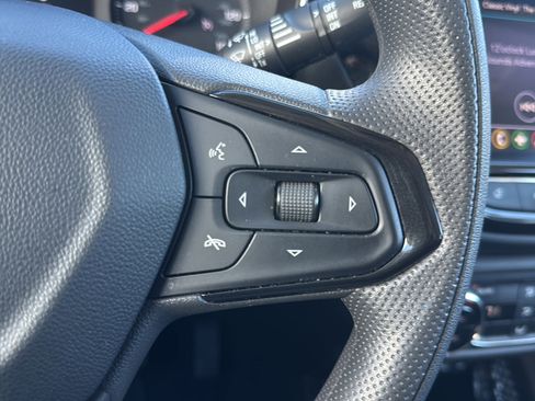 Used 2022 Chevrolet TrailBlazer LT w/ Convenience Package image 30