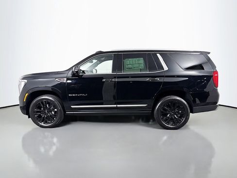 New 2026 GMC Yukon Denali w/ Sun & Power Step Package image 4