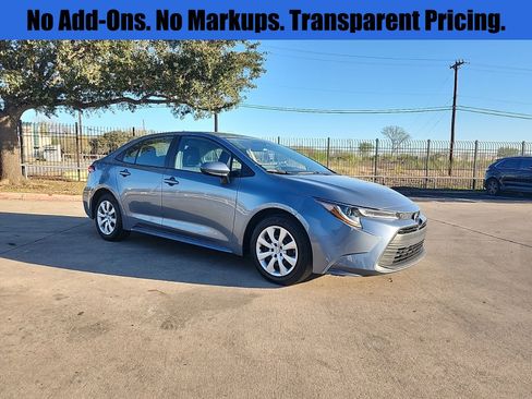 Used 2024 Toyota Corolla LE FWD image 1