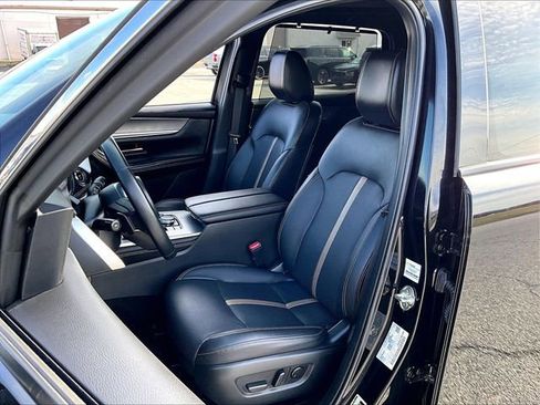 Used 2024 MAZDA CX-90 Plug-In Hybrid w/ Premium Plus image 9