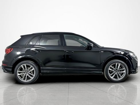Used 2025 Audi Q3 2.0T Premium w/ Convenience Package image 6