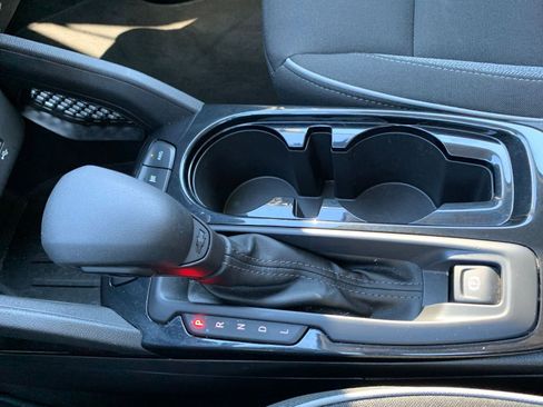 Used 2025 Chevrolet TrailBlazer LT image 39