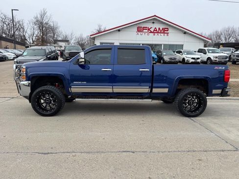 Used 2015 Chevrolet Silverado 2500 LTZ w/ LTZ Plus Package image 2