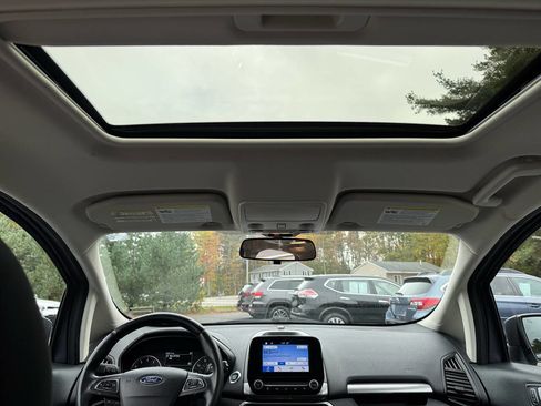 Used 2018 Ford EcoSport SE w/ SE Cold Weather Package image 23