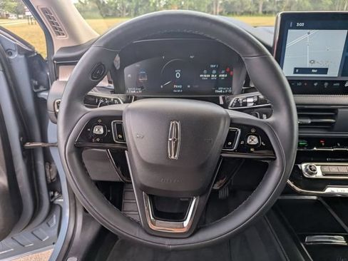 Certified 2023 Lincoln Corsair Reserve w/ Equipment Group 201A AWD/4WD image 18