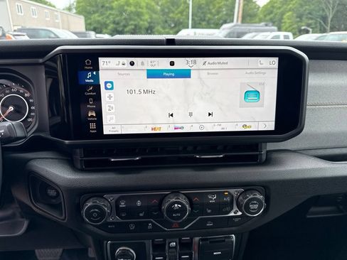 New 2026 Jeep Wrangler Unlimited Sport AWD/4WD image 12