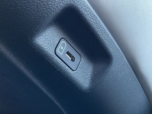 Used 2025 Hyundai Santa Fe SEL image 24