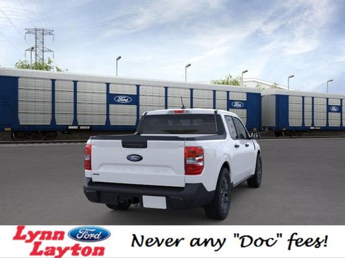 New 2026 Ford Maverick XLT image 8