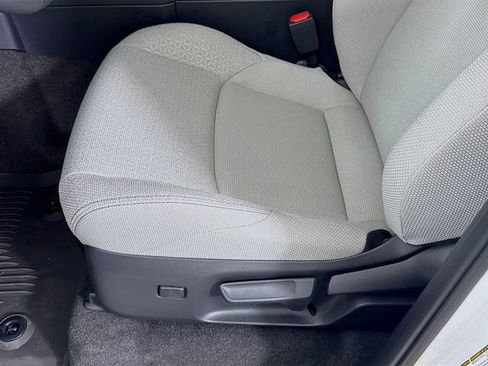 New 2026 Toyota 4Runner SR5 AWD/4WD image 18