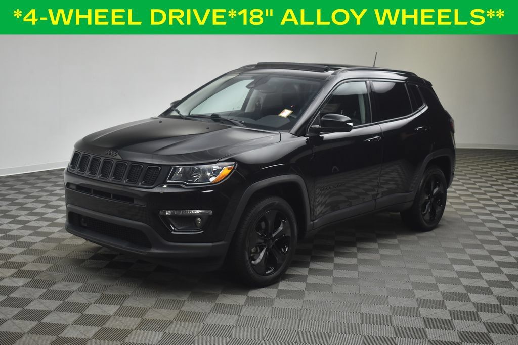 Used 2021 Jeep Compass Latitude w/ Sun and Sound Group AWD/4WD image 2