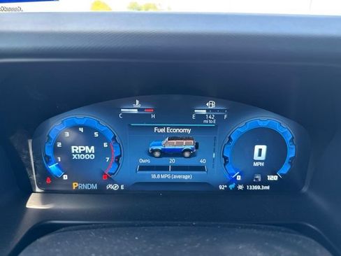 Used 2025 Ford Bronco Heritage Edition AWD/4WD image 5