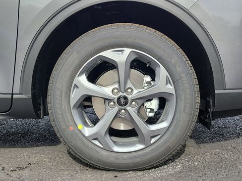 New 2026 Ford Escape ST-Line w/ Cold Weather Package image 9