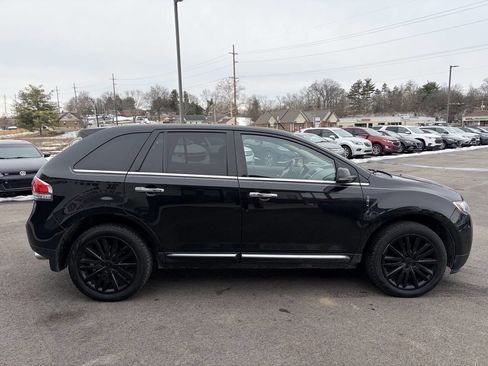 Used 2013 Lincoln MKX AWD image 6