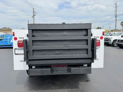 Used 2006 Ford F350 XL image 7