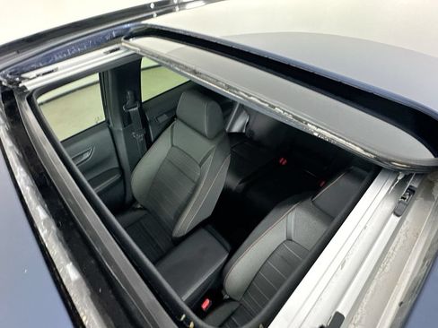 Used 2025 Honda CR-V Sport image 25